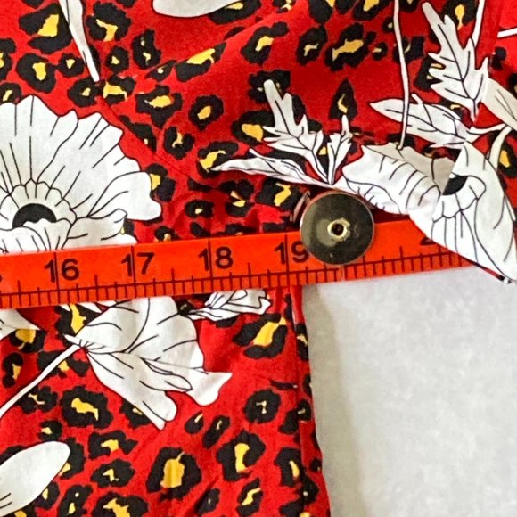 BNWT Matalan Women's Animal Print & Floral Lightweight Summer Blouse UK Size 14 - Picture 4 of 12